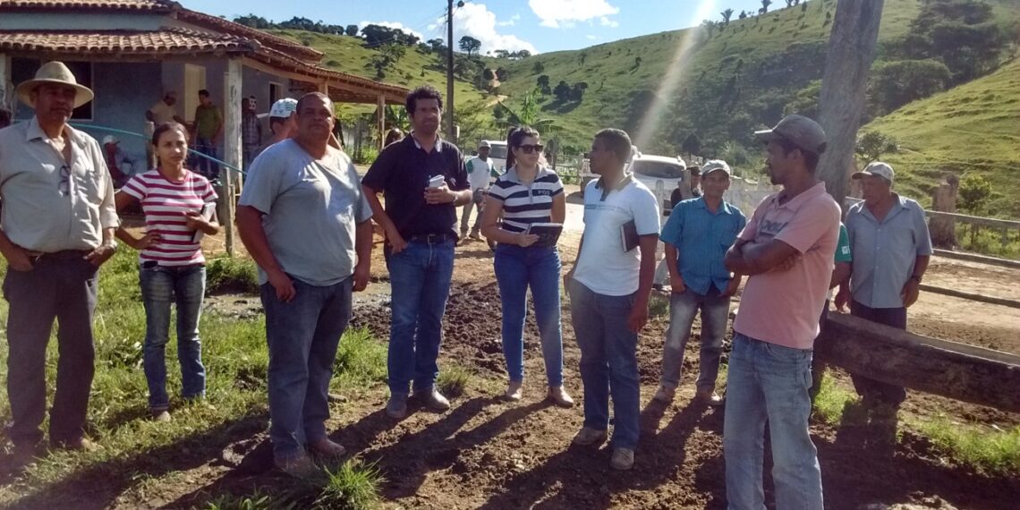 Técnicos do PRO-SENAR Leite do extremo sul baiano recebem treinamento especializado