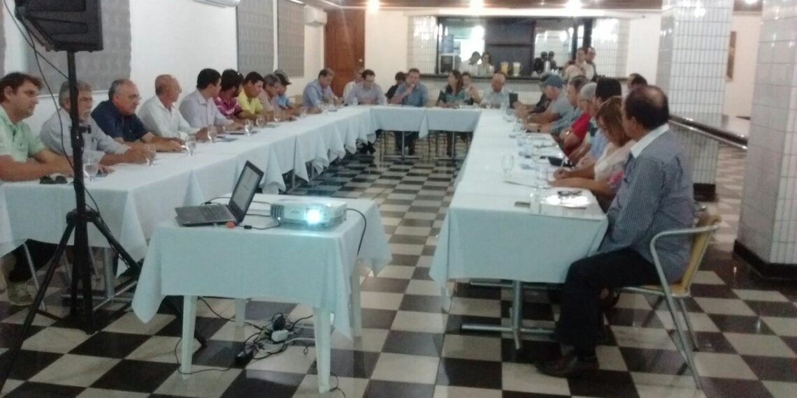 Diretoria do Sistema FAEB se reúne com Sindicatos Rurais do Extremo Sul