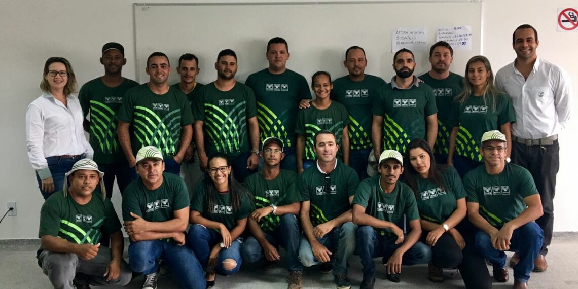 Técnicos de campo do Senar recebem treinamento da nova ferramenta de Assistência Técnica em Serrinha
