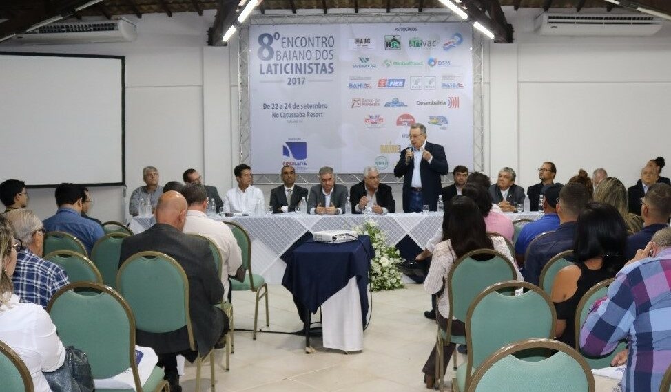 Sistema FAEB marca presença no Encontro Baiano de Laticinistas