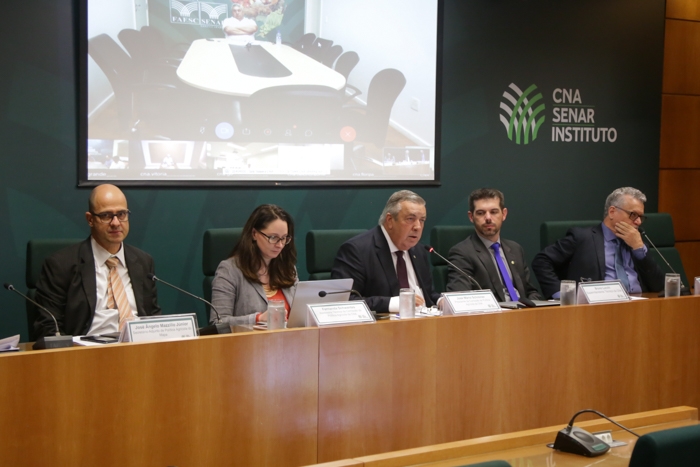 Comissão da CNA debate medidas anunciadas no Plano Agrícola e Pecuário
