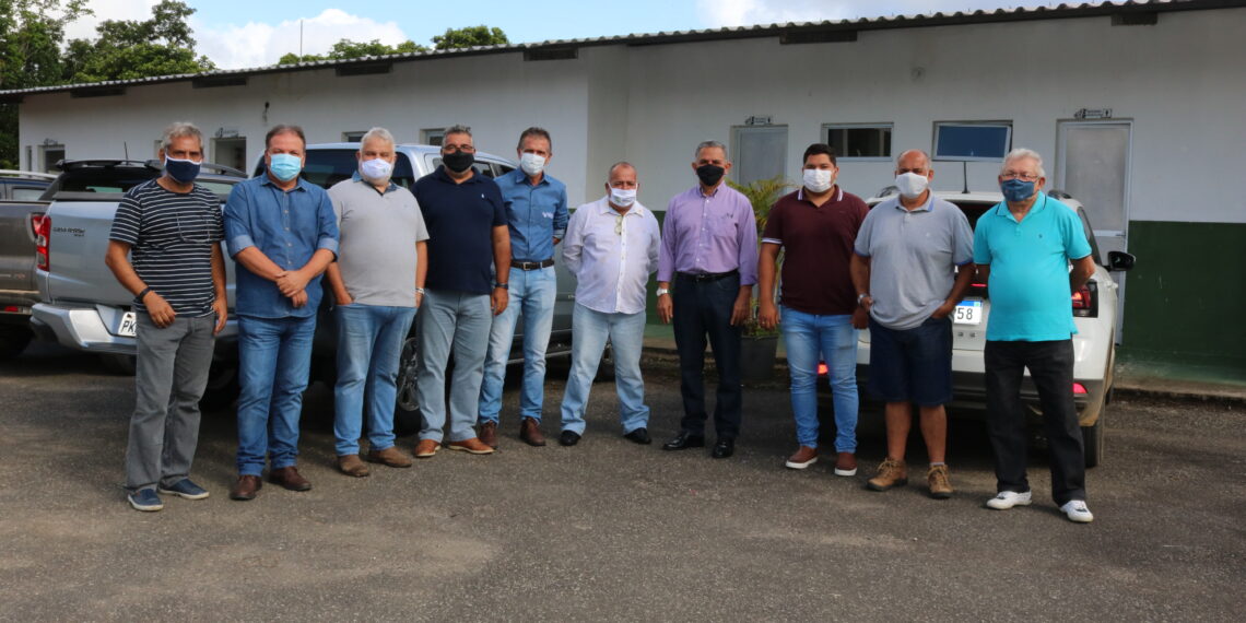 Presidente do Sistema Faeb Senar encerra agenda de trabalho na região Sul da Bahia