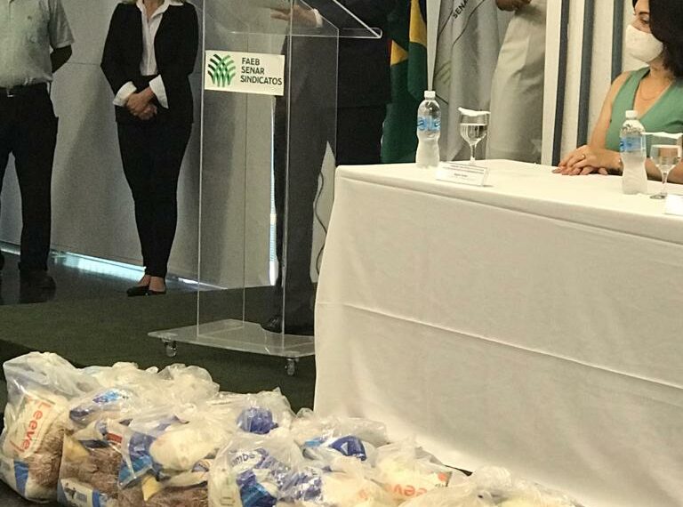 Humberto Miranda recebeu hoje na sede da Faeb a Ministra Damares Alves