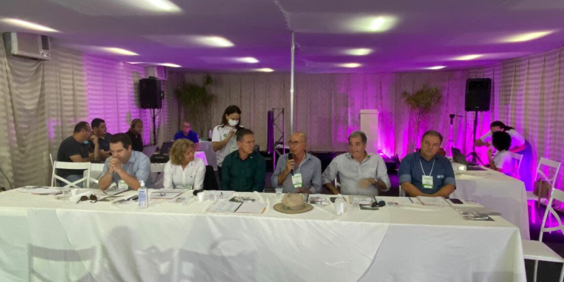 “Os Sindicatos dos Produtores Rurais são orgulho para Bahia”, diz presidente da Faeb durante assembleia, em Teixeira de Freitas