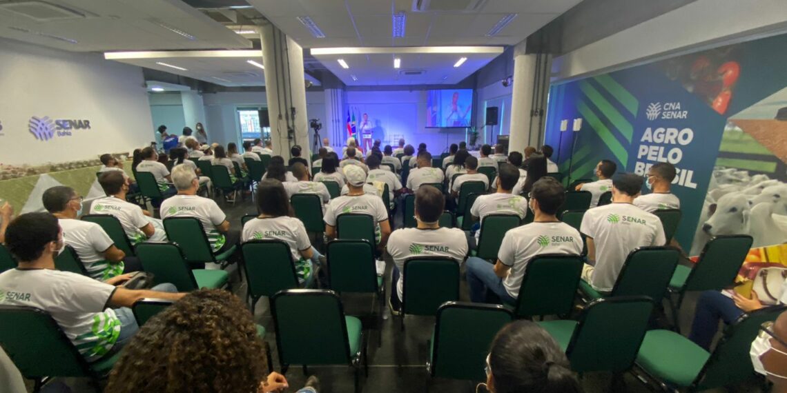 Senar Bahia retoma as aulas presenciais em Salvador e seis polos do interior