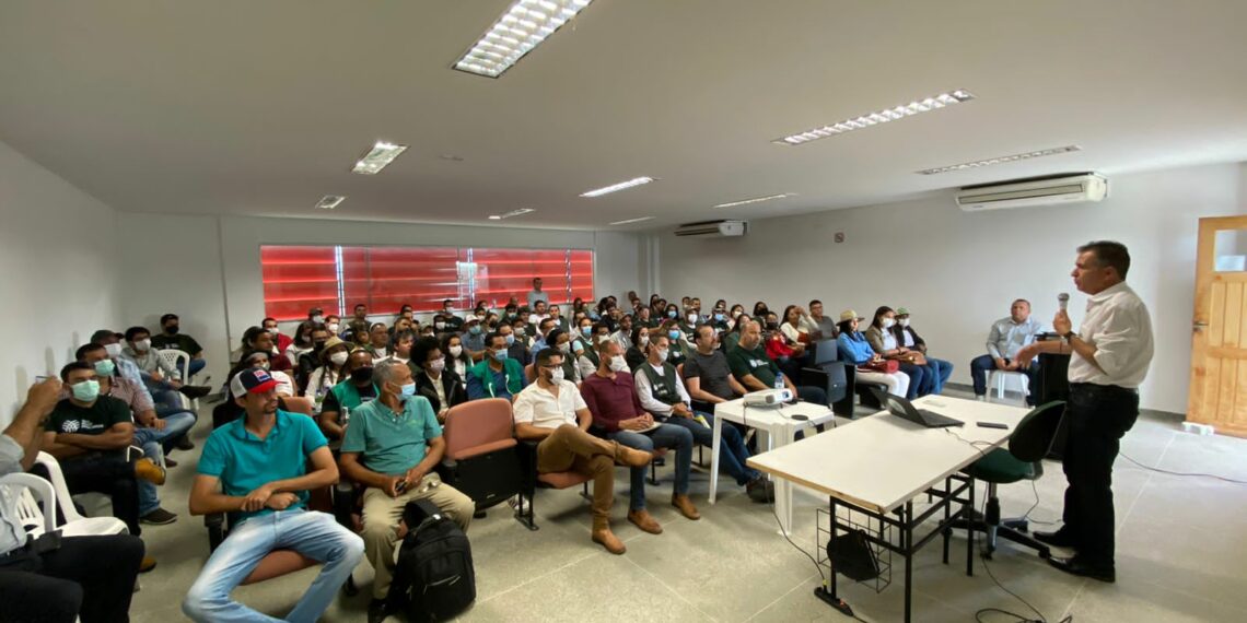 Senar leva treinamento de metodologias ativas a Itaberaba