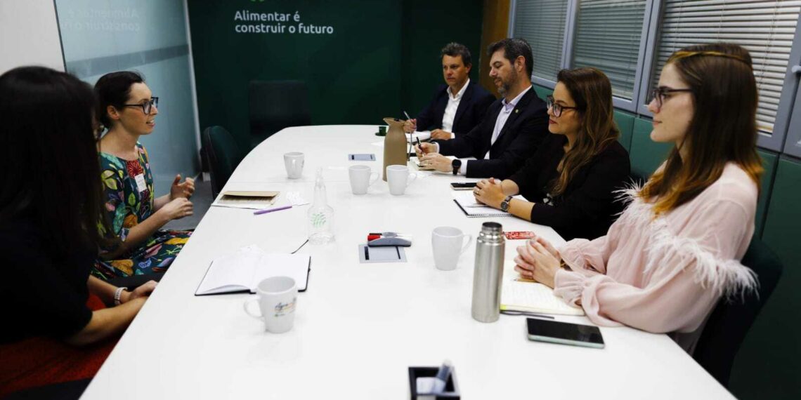 CNA se reúne com representantes da Embaixada da Nova Zelândia