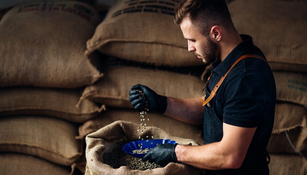 Café: exportação brasileira em abril tem queda em relação a 2023