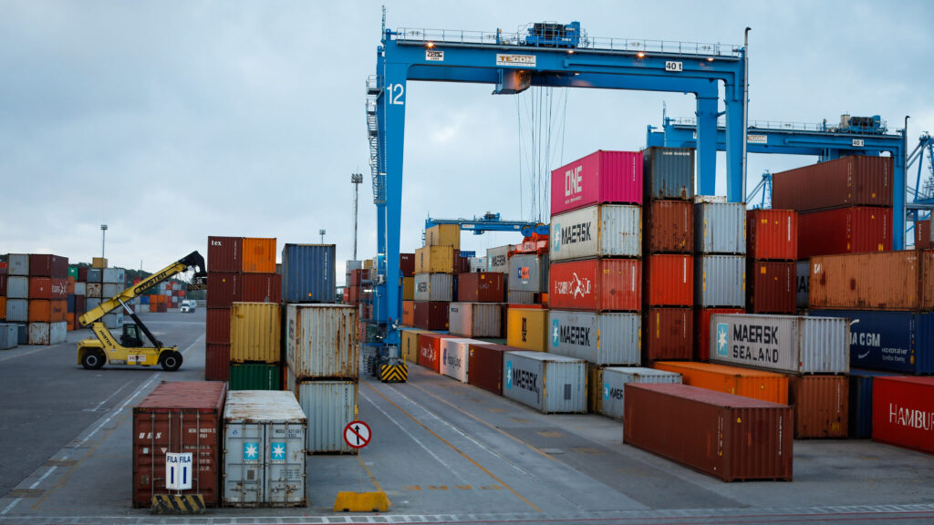 Contêineres para exportação de produtos