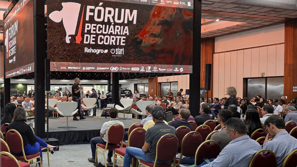 Fórum de Pecuária de Corte Rehagro sendo realizado em Salvador