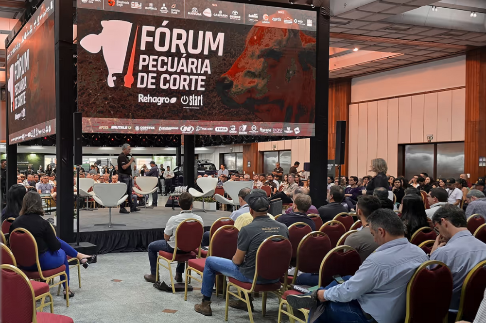 Fórum de Pecuária de Corte Rehagro sendo realizado em Salvador