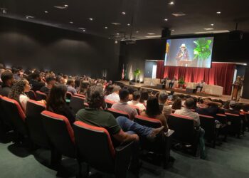 Fórum de Gastroenterologia Equina