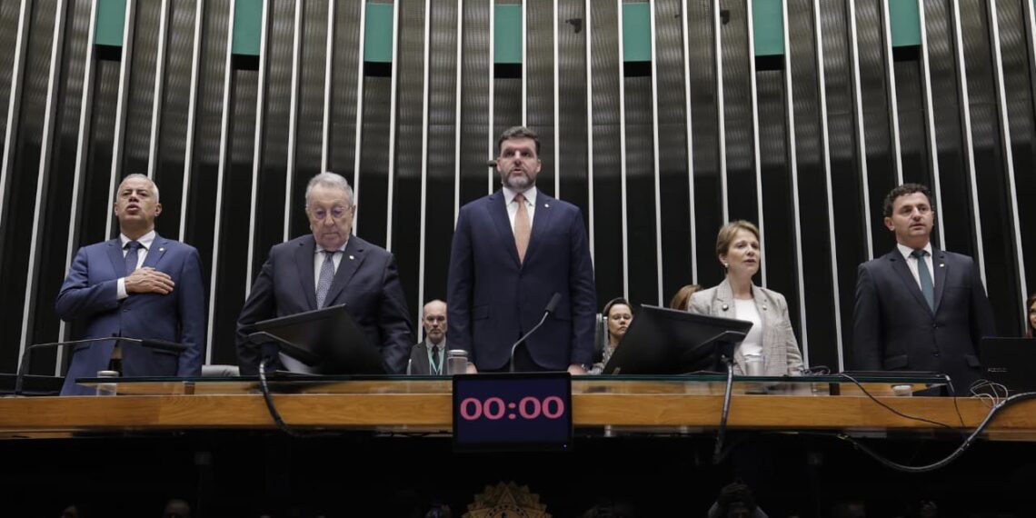 Sessão solene na Câmara dos Deputados de lançamento da Agenda Legislativa do Agro 2026